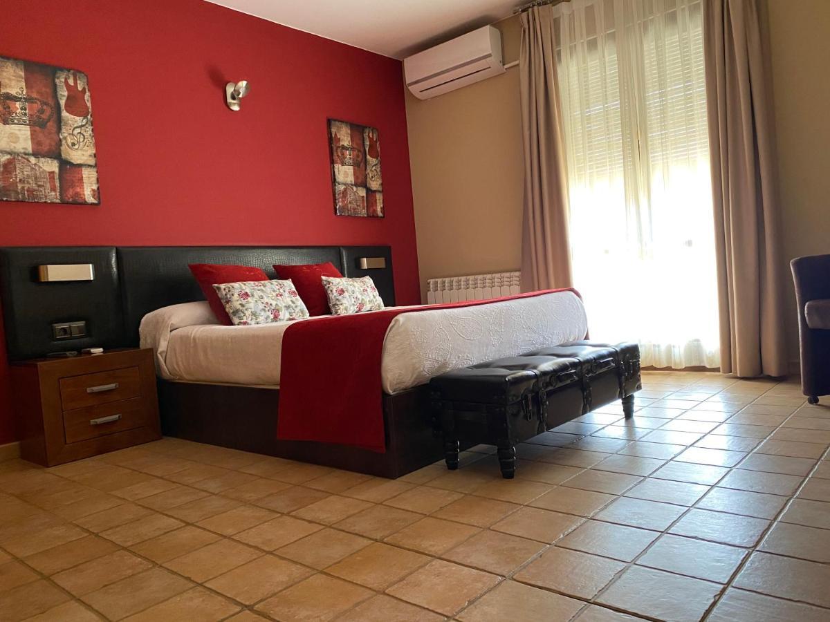 Hotel Casa Tejedor Las Almunias ภายนอก รูปภาพ
