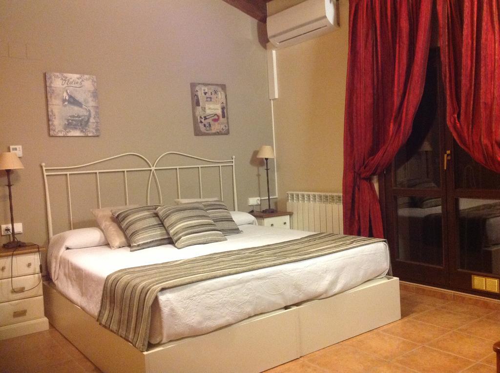 Hotel Casa Tejedor Las Almunias ภายนอก รูปภาพ